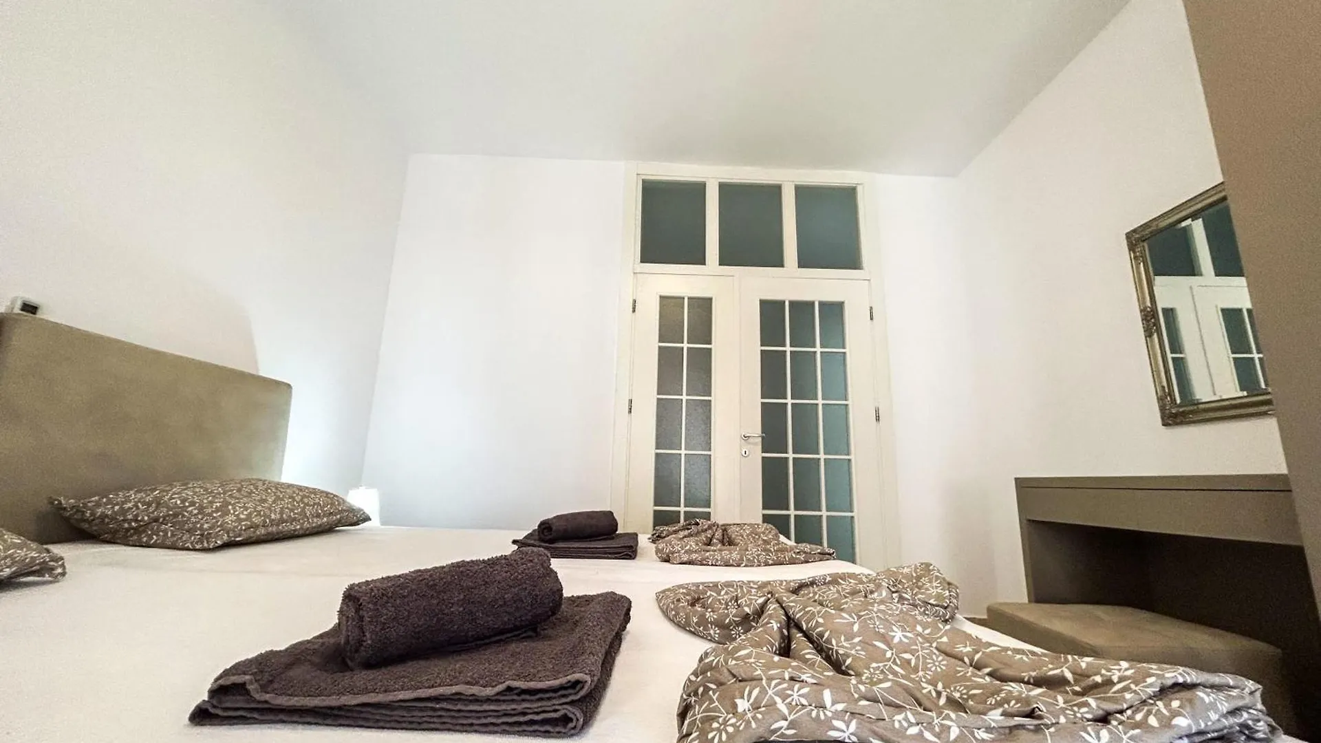 Two Bedrooms Top Location Golem