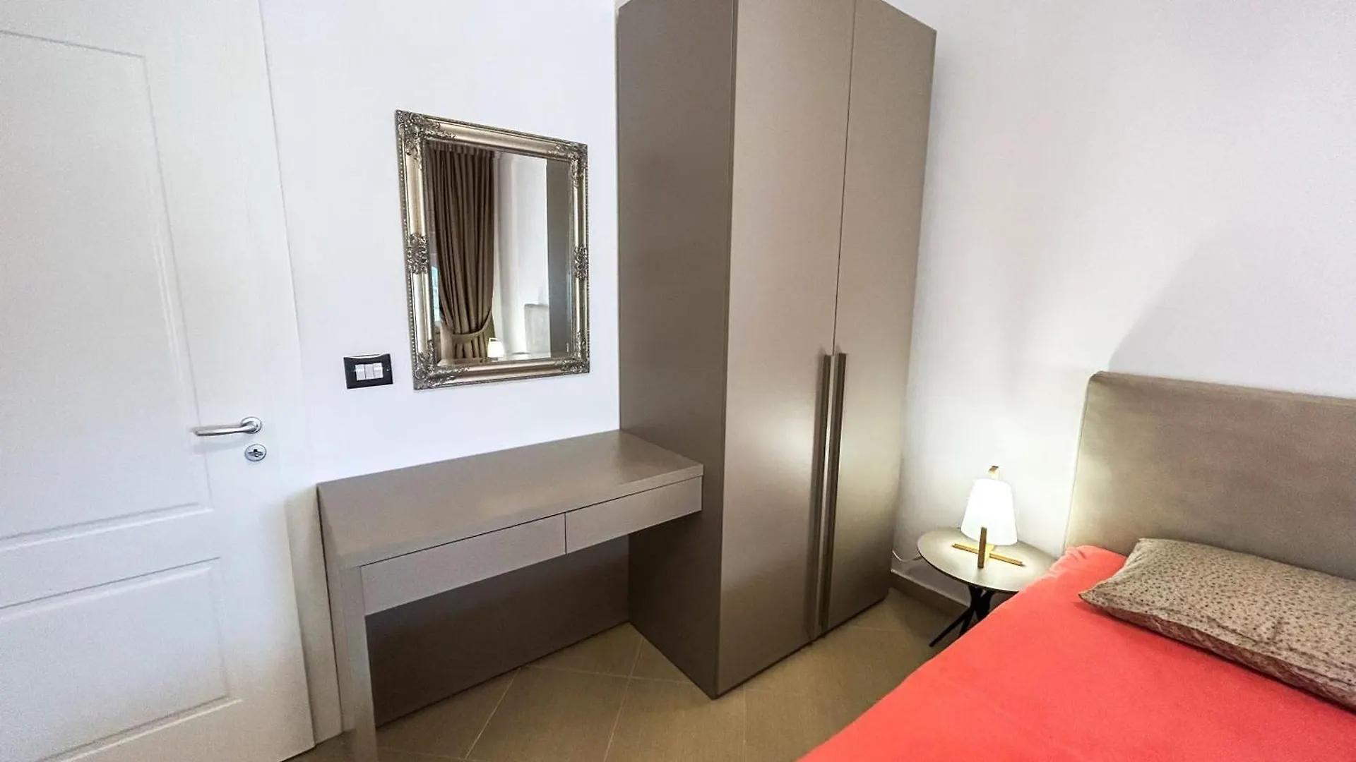 Two Bedrooms Top Location Golem