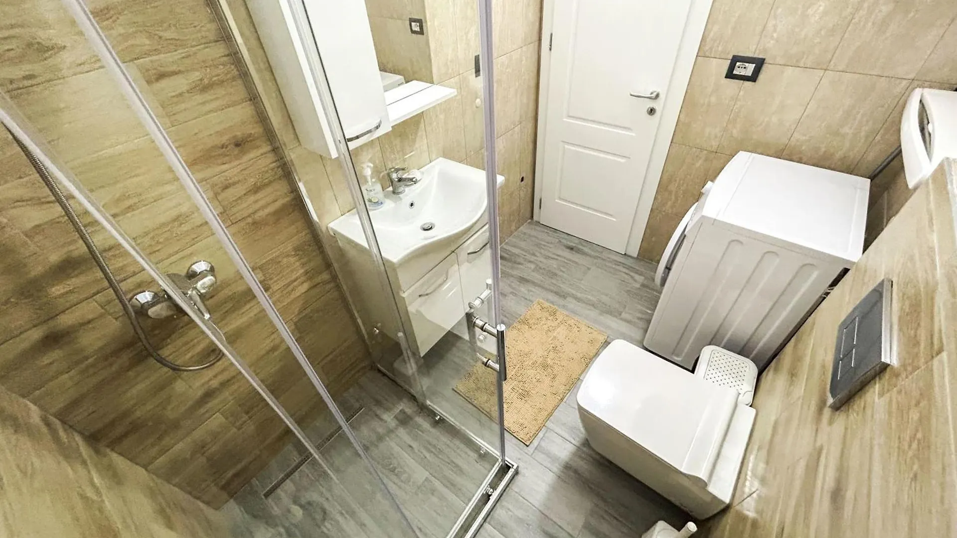 Two Bedrooms Top Location Golem  Διαμέρισμα Golem (Tirana)