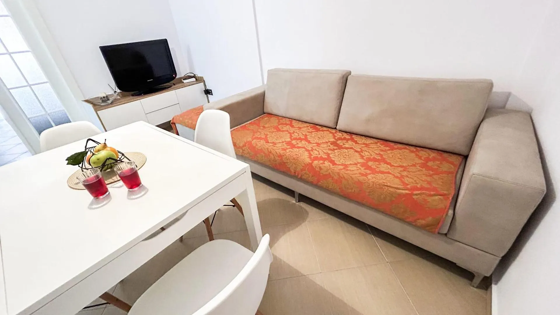 Two Bedrooms Top Location Golem  Διαμέρισμα Golem (Tirana)